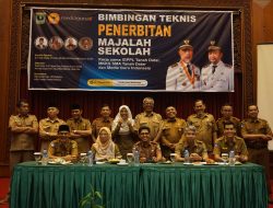 Kadis Perpustakaan Dan Kearsipan Sumbar Buka Bimtek Penerbitan Majalah Sekolah SMA Se-Kabupaten Tanah Datar