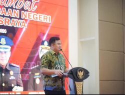 Bupati Sutan Riska Ucapkan Selamat Datang ke Ariani Juliastuty, dan Terima Kasih Dodik Hermawan Atas Dedikasinya.
