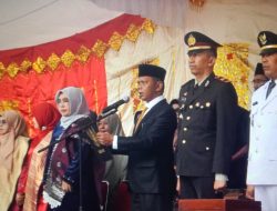 Asrul Jusan Anggota DPRD Kabupaten Tanah Datar Bacakan Teks Proklamasi Dpaam Upacara HUT Ke-79 Kemerdekaan RI