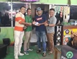 Davit Effendi Pimpin Arisan Perdana IKW-RI di Esa Café: Sejak Pagi Penuh Karaoke, Gelak Tawa, dan Solidaritas Wartawan
