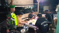 Bangun Kesadaran Masyarakat Jaga Keamanan Babinsa Koramil 06/Sungayang Ajak Patroli Malam