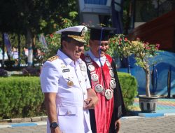 Dankodaeral V Hadiri Rapat Terbuka Senat Universitas Hang Tuah Surabaya