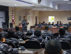 Personel Penerbangan TNl AL Ikuti Binpers Fungsi Komando dari Komandan Puspenerbal