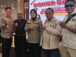 Wakapolda Sumbar dan Kabid Humas Pimpin Aksi Donor Darah di HUT Humas Polri ke 74