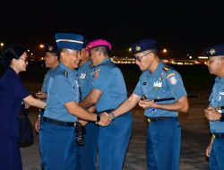 Tiba di Base Ops, Komandan Lanudal Juanda Sambut Kedatangan Wakasal Beserta Rombongan