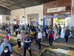 Nataru Belum Usai, KAI Divre II Sumbar Sudah Layani Lebih dari 100 Ribu Penumpang