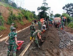 Satgas TMMD Ke-127 Kodim 0307/Tanah Datar Terus Kebut Pengecoran Jalan Demi Capai Target