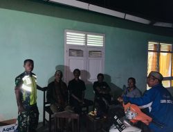 Babinsa Koramil 10/ST Kodim 0307/TD Laksanakan Patroli Malam Di Wilayah Binaan